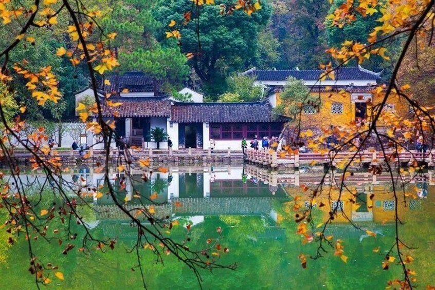 Independent Tour of Tianping Mountain and Mudu Water Town from Suzhou