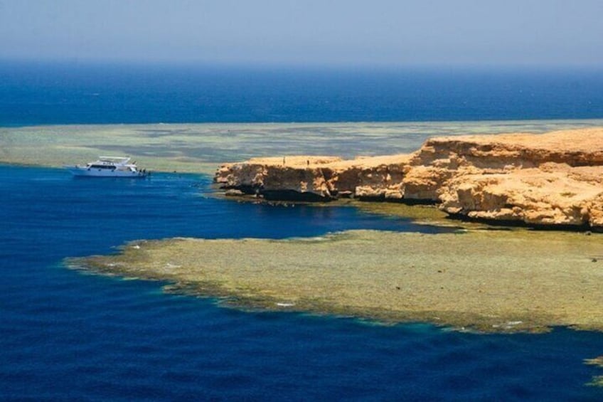 Ras Mohamed and White Island Snorkeling Trip and One Stop Diving-Sharm El Shiekh