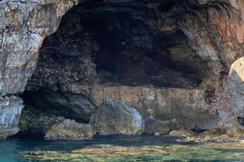 4 hour tour visiting all the caves, swimming stops and aperitif