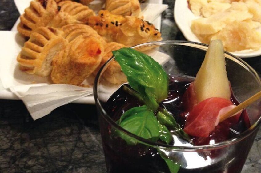 Aperitif Time in Parma | Artemilia Guided Tours | Parma Food Walking Tour