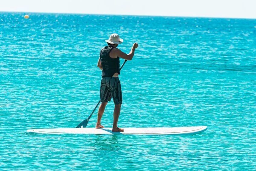 SUP (Stand Up Paddle) boarding is perfect for all water sport enthusiasts who wish to glide on the surface of the sea and enjoy the view!
