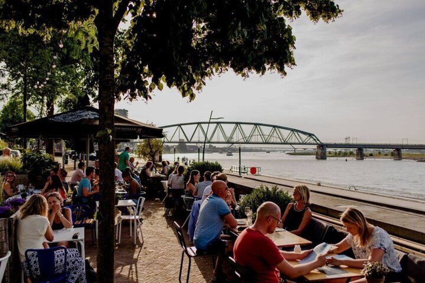 Self-Guided Walking Tour in Nijmegen with Qula City Trails
