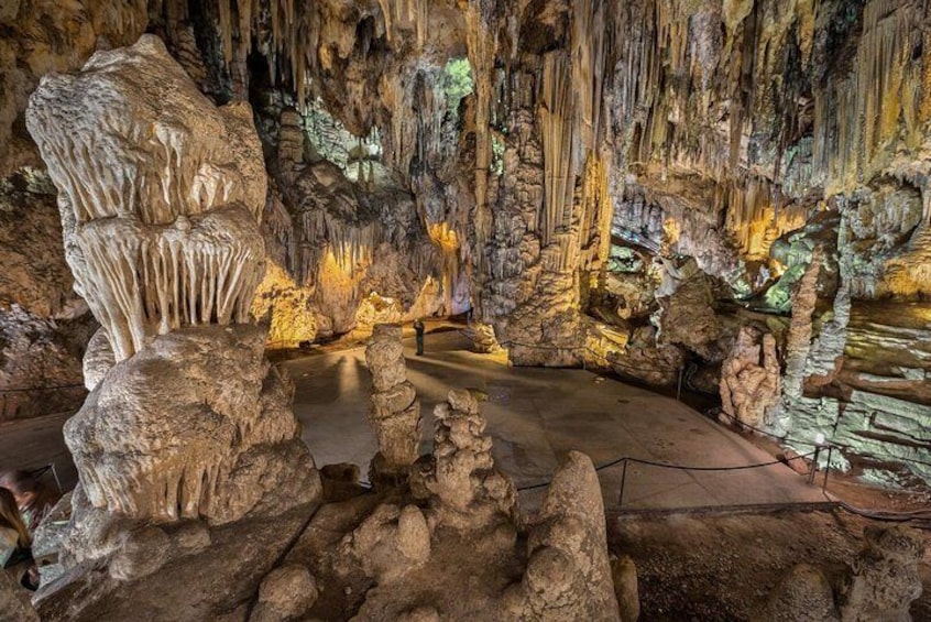 Private tour from Motril to Nerja and the Nerja caves for up to 8 persons