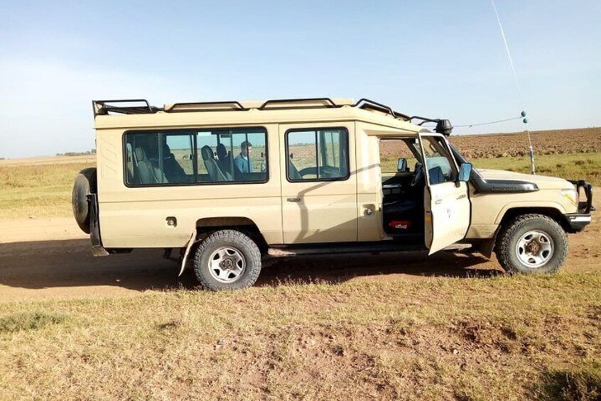 Mombasa Full day Safari to Tsavo Park