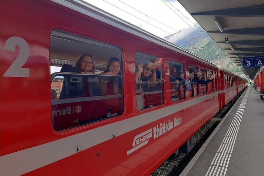 Bernina Scenic Train & Lake Como