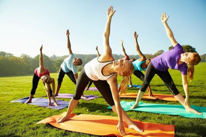 Peaceful Open-air Yoga Class - Umbria