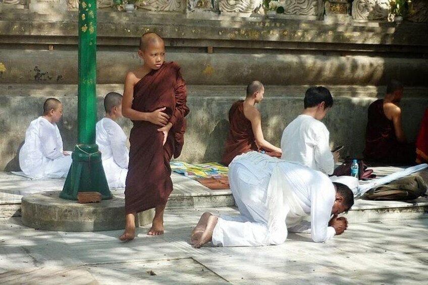 Full-Day Bodh Gaya Private Tour from Patna