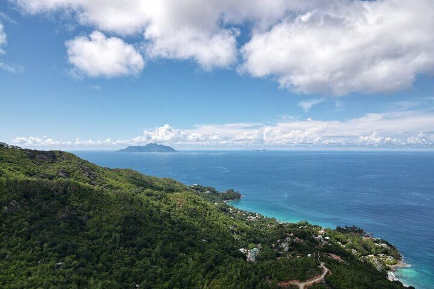 Seychelles Island Tour (4-8 Hours)
