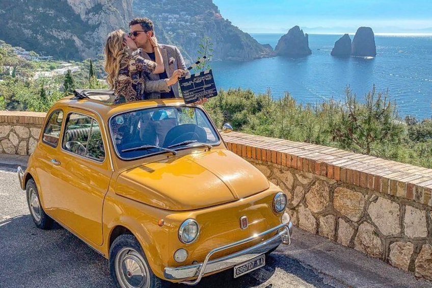 Dolce Vita vintage photo tour with the iconic yellow Fiat 500