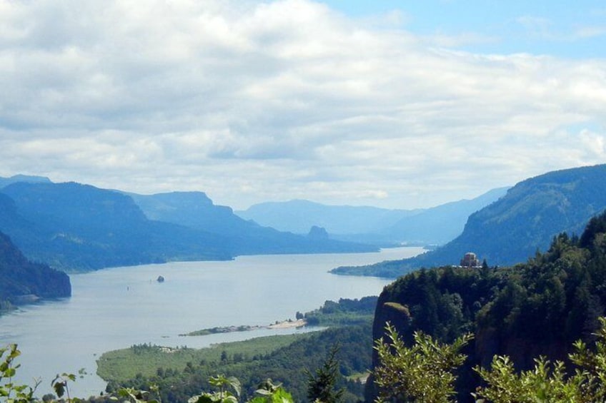 View of Crown Point Vista House