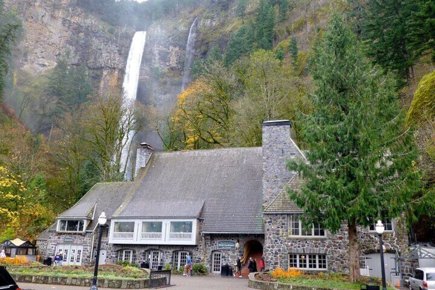 Morning Multnomah Falls and Gorge Waterfalls Tour