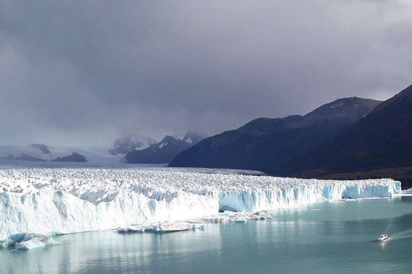Visit to the Perito Moreno Glacier