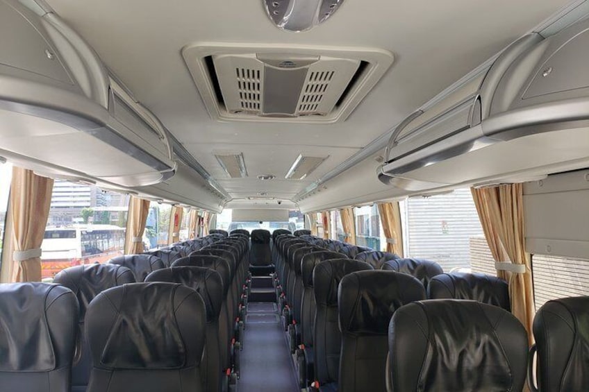 7-hour Service - 45-Seat Tour Bus