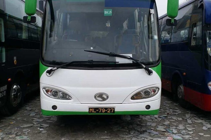 7-hour Service - 37-Seat Tour Bus