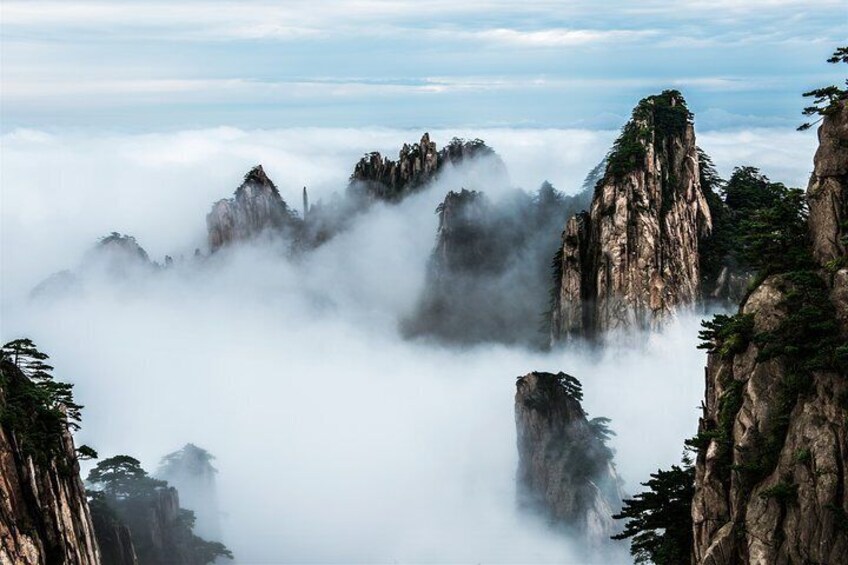 Cloud seas in Mt. Huangshan