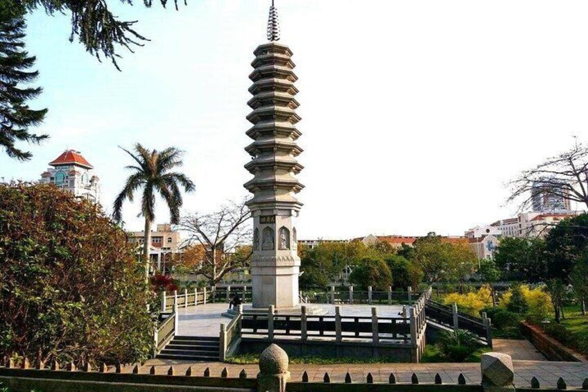 2-Day Private Tour to tour around the Highlights of Xiamen and Quanzhou City