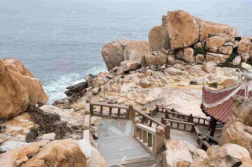 Private Day Tour to Visit Southern Shaolin Temple and Meizhou Island from Xiamen