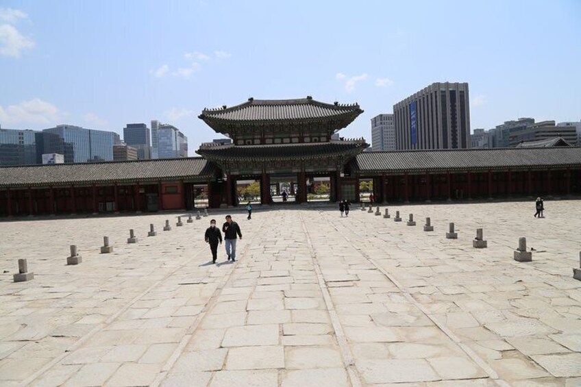 Geunjeongjeon Plaza and Rank stone.