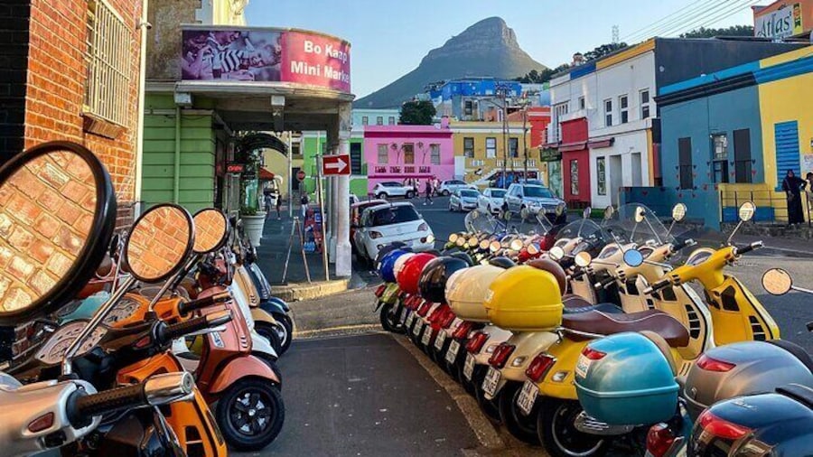 Cape Town Street Art & City Centre Tour