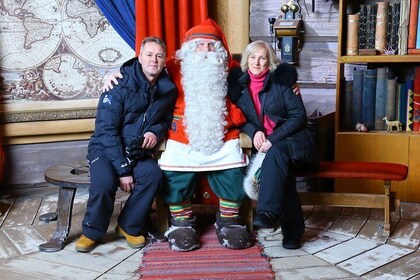 Full-Day Tour of Rovaniemi and Santa Claus Village