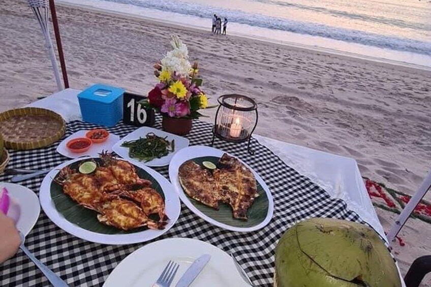 Private Seafood Dinner at Jimbaran Beach 