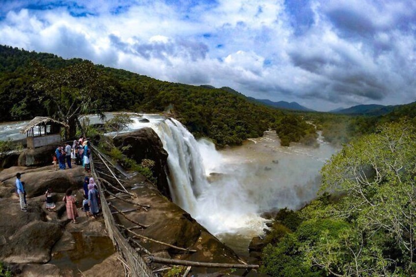 One day trip to Athirapally waterfall and Cherai beach to Kochi.