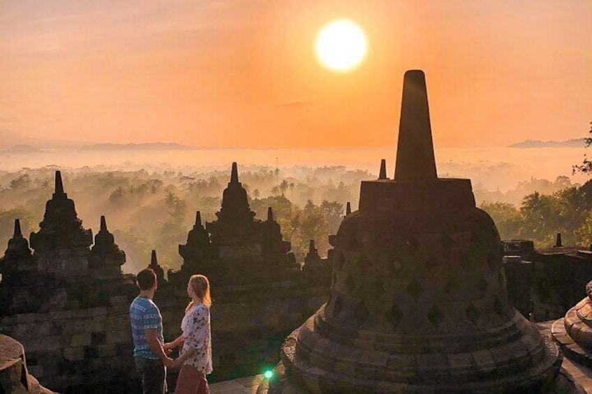 Borobudur Sunrise From Setumbu Hill, Merapi Volcano, Prambanan one Day Tour