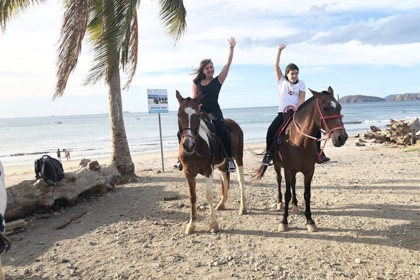 1,5 Hours Private Horseback Riding Tour in Playa Conchal