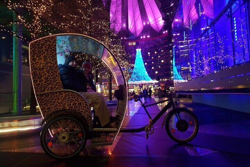 Romantic unique city and photo tours with rickshaw rickshaw sightseeing