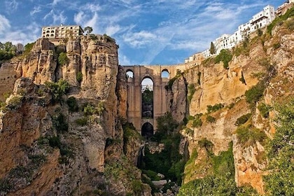 Ronda and white village of Setenil Private tours from Seville up to 8 perso...