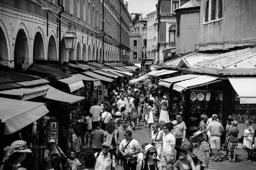 Small Group Venice Food Tour with a Top Guide