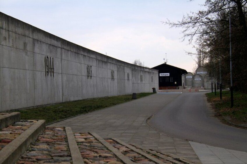 Full-Day Private Historic Guided Tour of Lodz from Warsaw