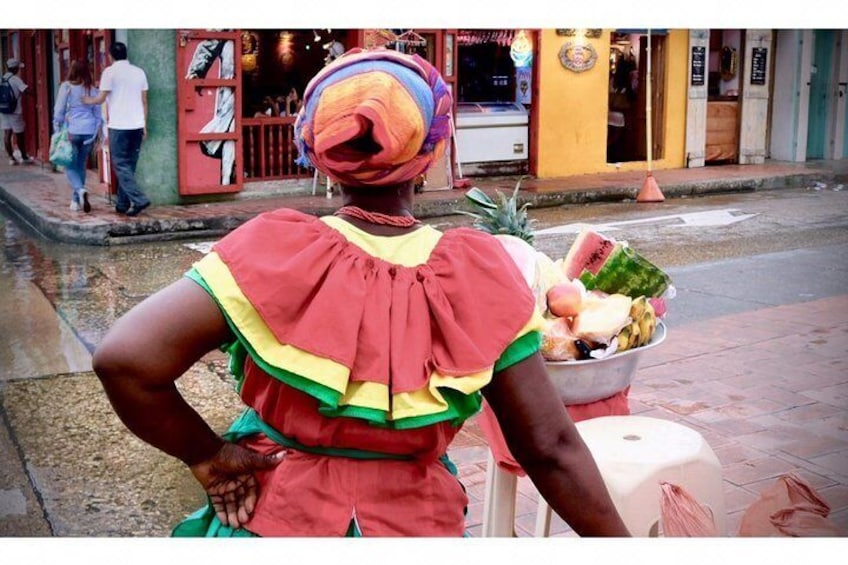 Street Food Tour in Cartagena Walled City and Getsemani