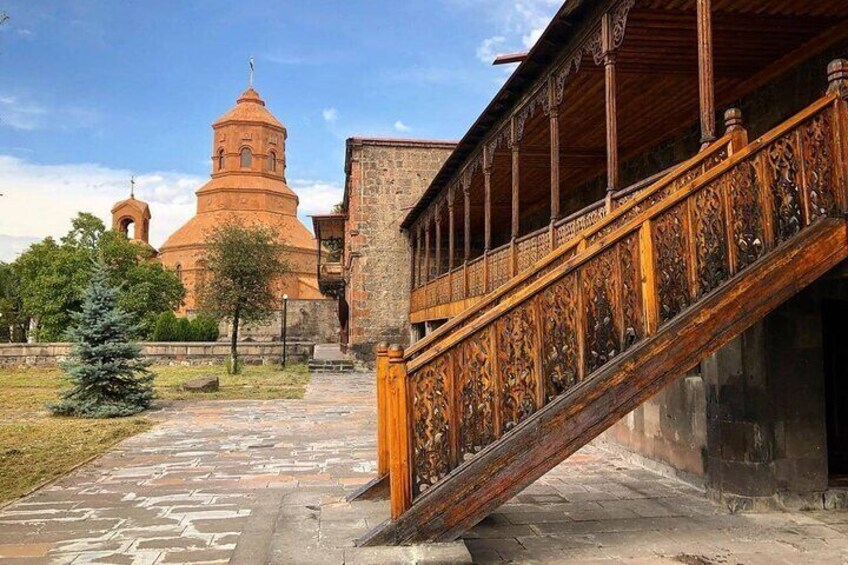 Private tour to Gyumri, Dzitoghtsyan Museum, Black Fortress, Marmashen Church