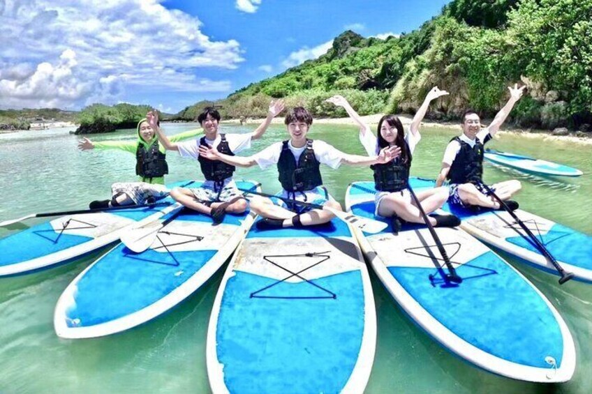 [Okinawa Miyako] SUP / Canoe + sea turtle Snorkeling !! (half-day course)