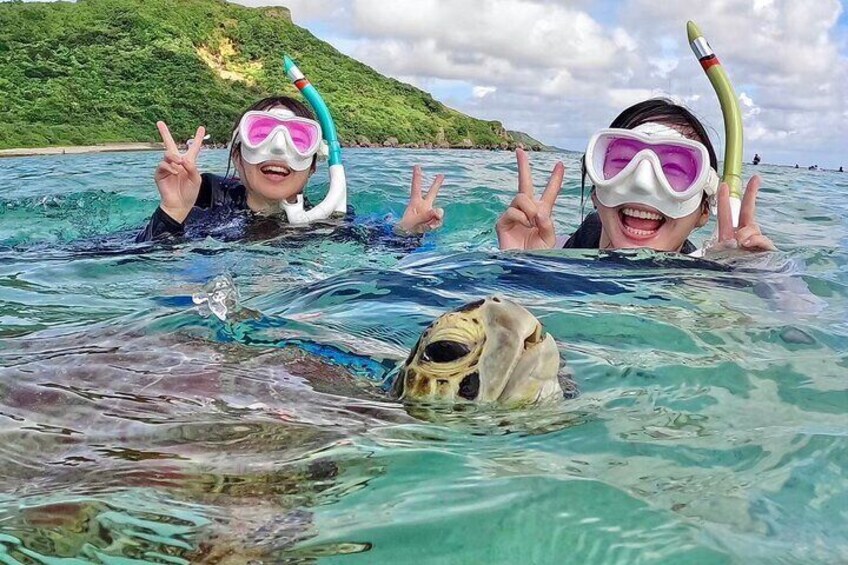 [Okinawa Miyako] SUP / Canoe + sea turtle Snorkeling !! (half-day course)