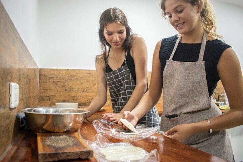 Cooking Class In A Real Restaurant At Old City