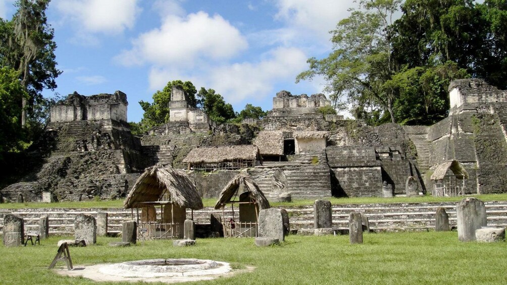 tikal yaxha tour