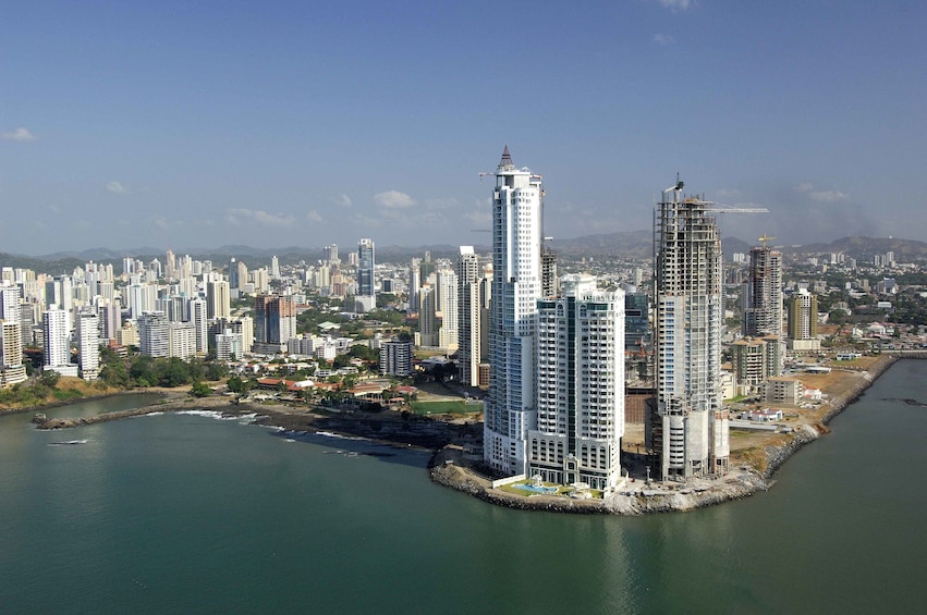 Panama Canal & City Full-Day Tour