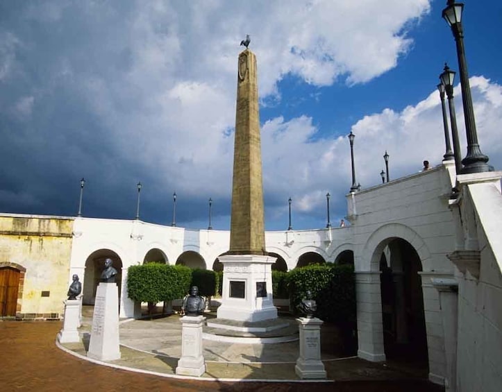 Full-Day Panama Canal & City Tour