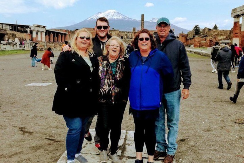 Tour of Pompeii, Forum with the Vesuvius