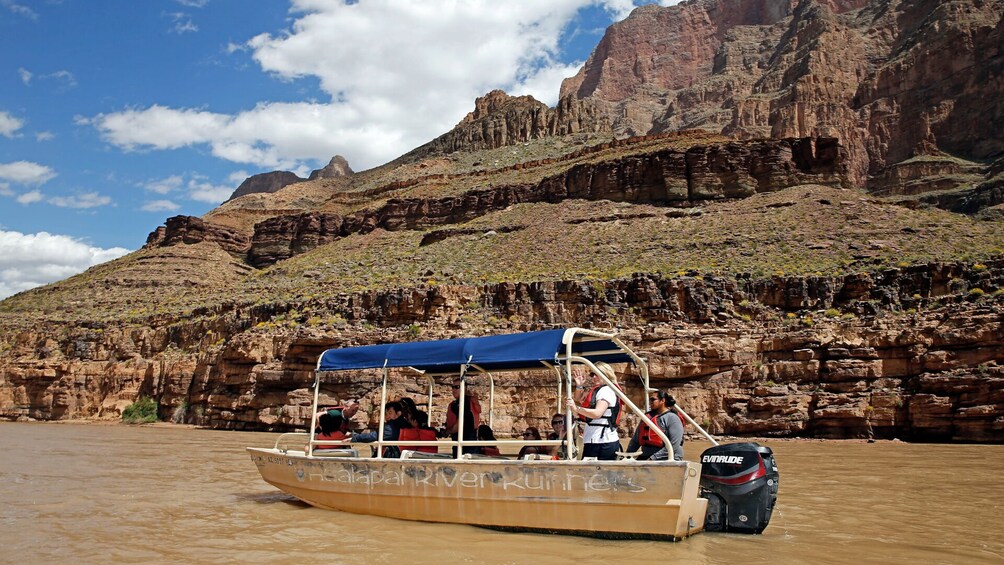 Over the Edge Helicopter Canyon Landing & Pontoon Boat tour