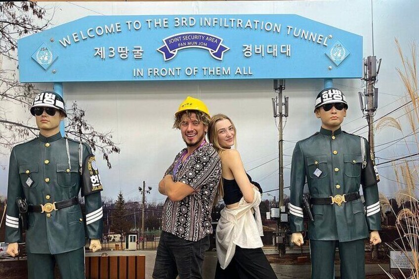 DMZ Tour from Seoul (Majang Lake, Red Suspension Bridge, Gondola)