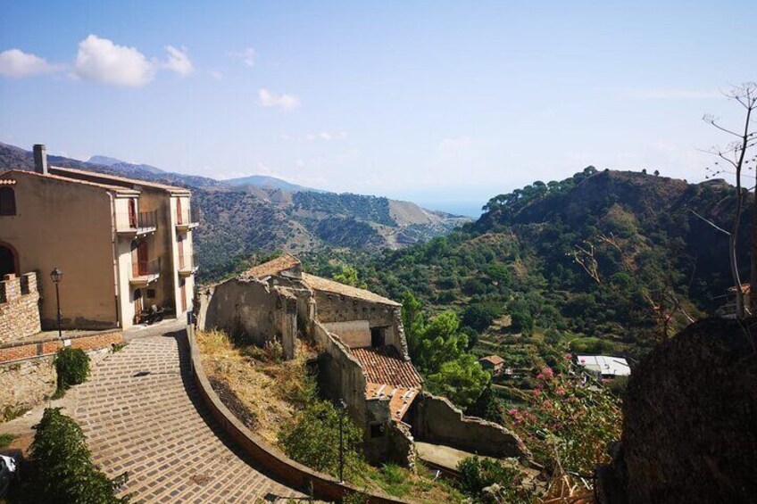 Private Excursion to Taormina from Catania on the ways of the Godfather