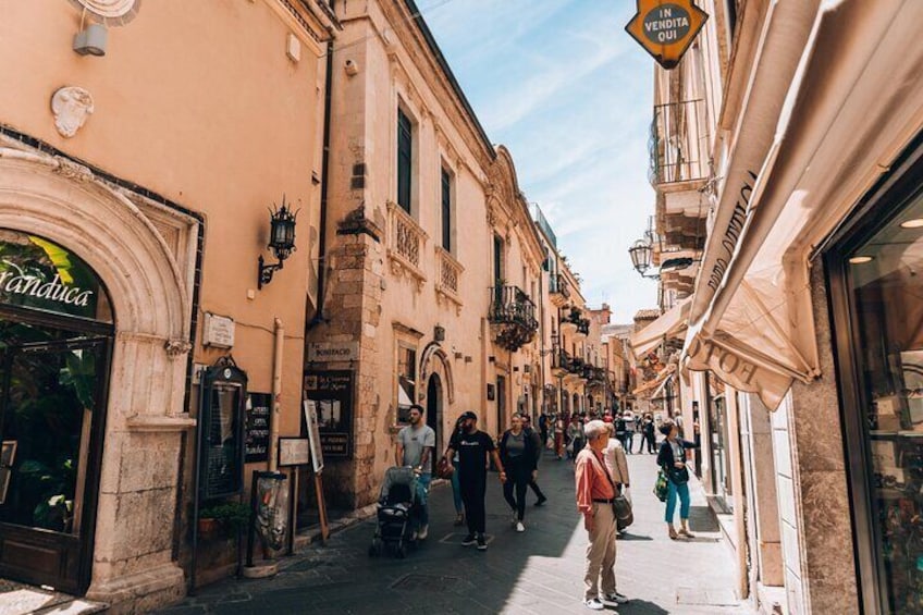 Messina Taormina: cultural heritage experience