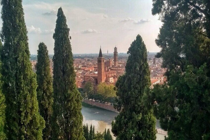 From Padua, Full Day guided Tour of Verona and Garda Lake