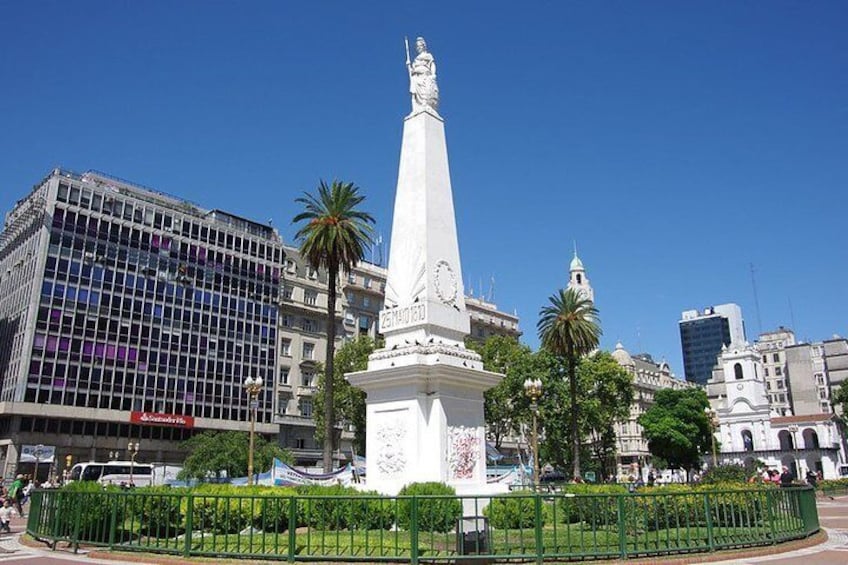 Small-Group City Tour of Buenos Aires and Lunch in Puerto Madero
