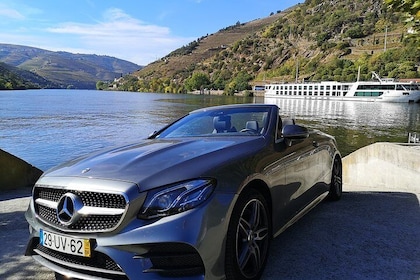 Douro Valley in a Luxury Convertible Mercedes (only private events)