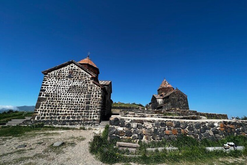 Tsaghkadzor Cable car-Kecharis-Lake Sevan-Sevanavank