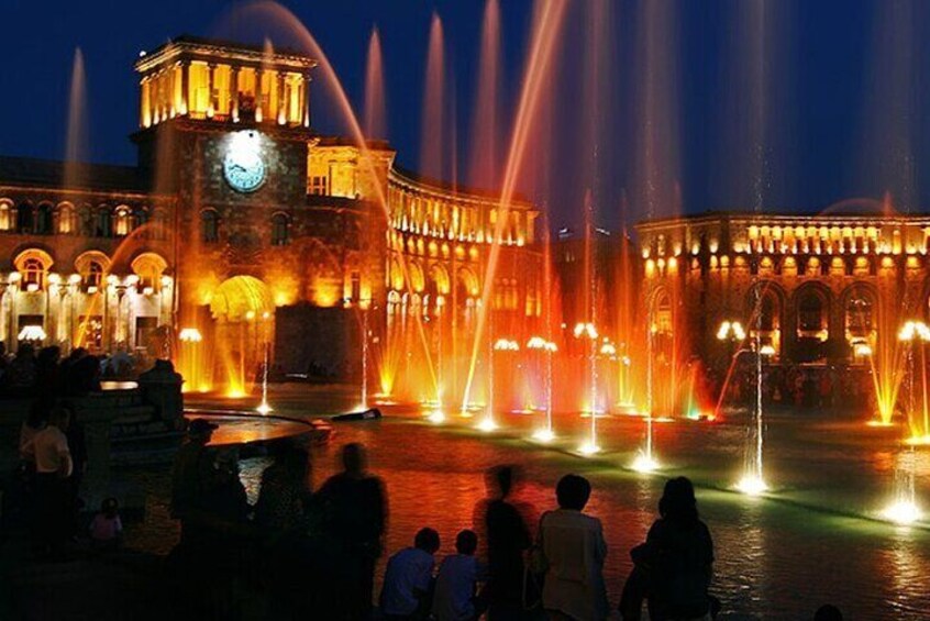 Sepublic Square at night 